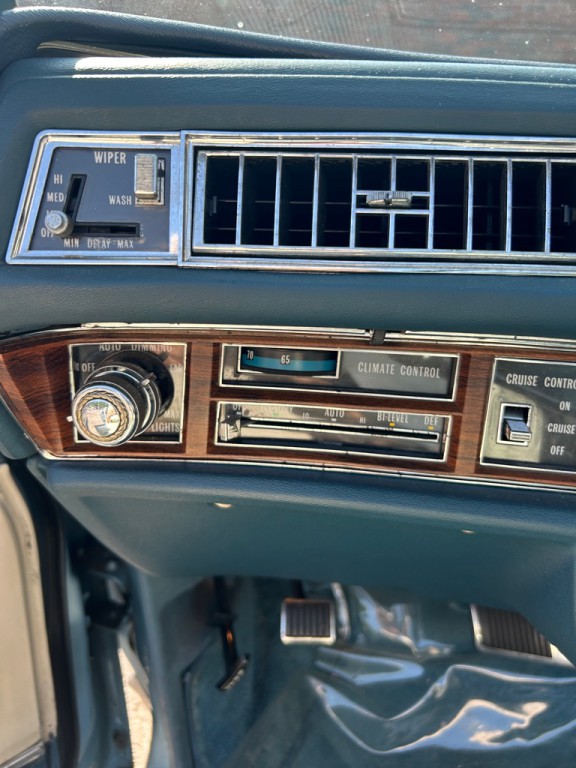 1976 Cadillac Eldorado Image 13