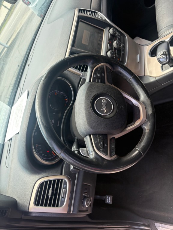 2015 Jeep Grand Cherokee Image 24