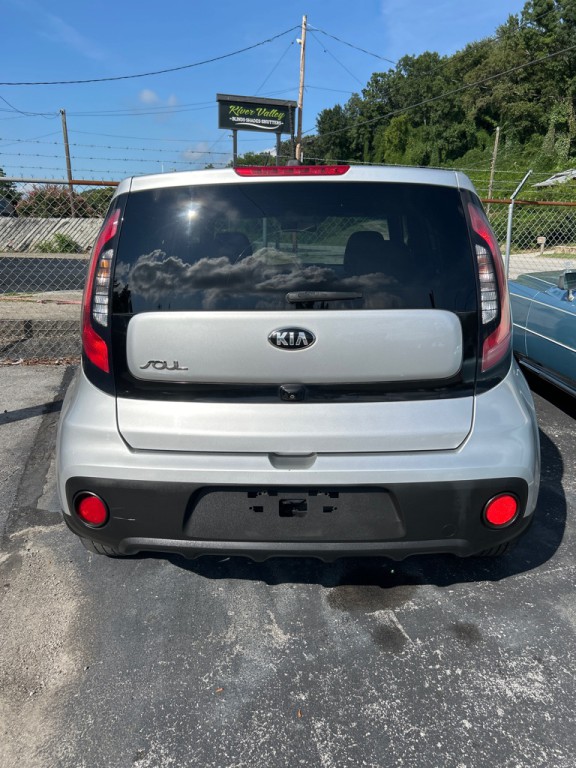 2019 Kia Soul Image 2