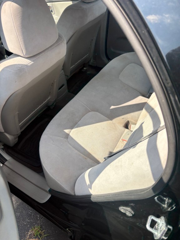 2009 Kia Spectra Image 5