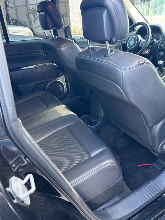 2014 Jeep Compass Image 4