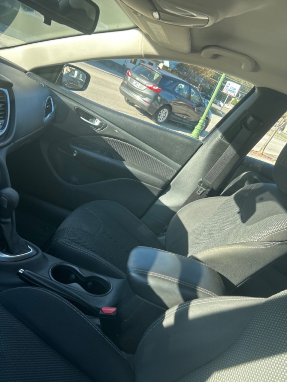 2016 Dodge Dart Image 14