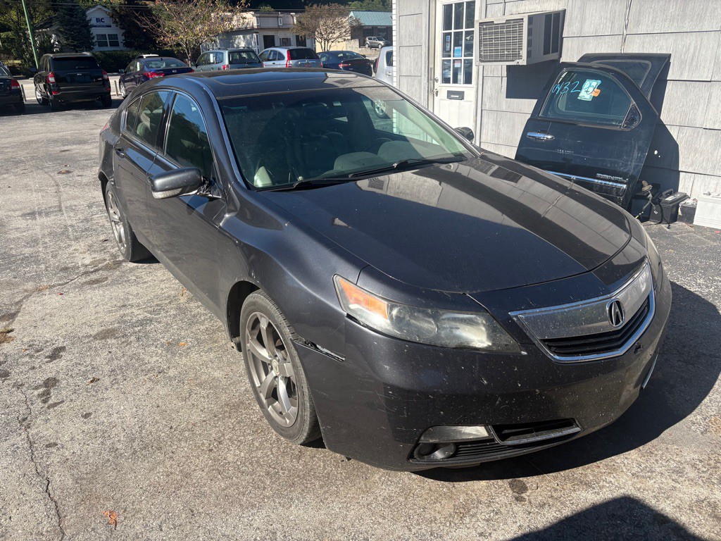 2013 Acura TL Image 2