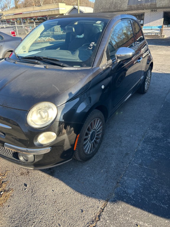 2012 FIAT 500 Image 3