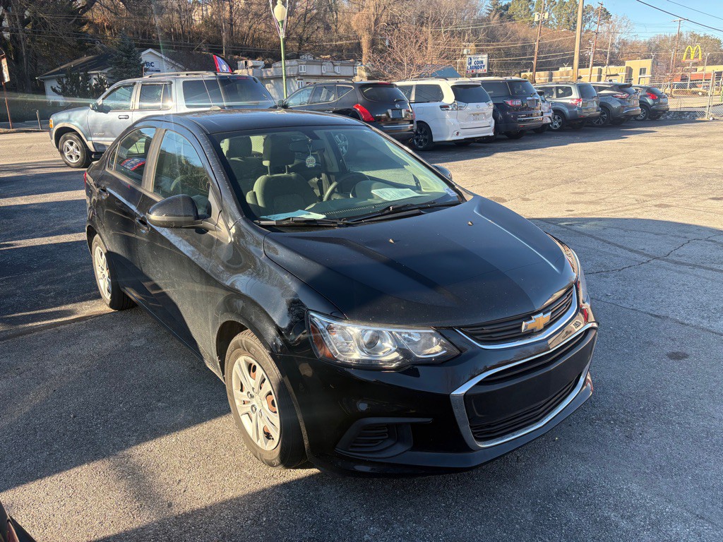 2019 Chevrolet Sonic Image 1