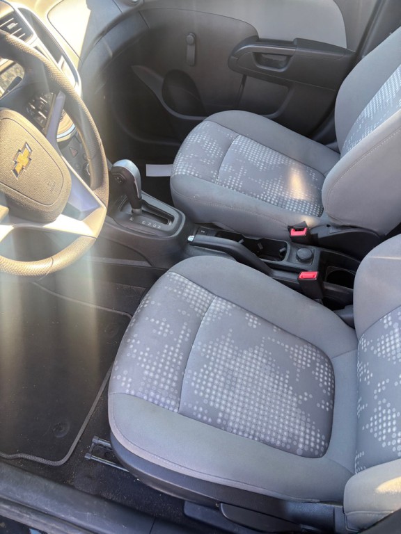 2019 Chevrolet Sonic Image 3