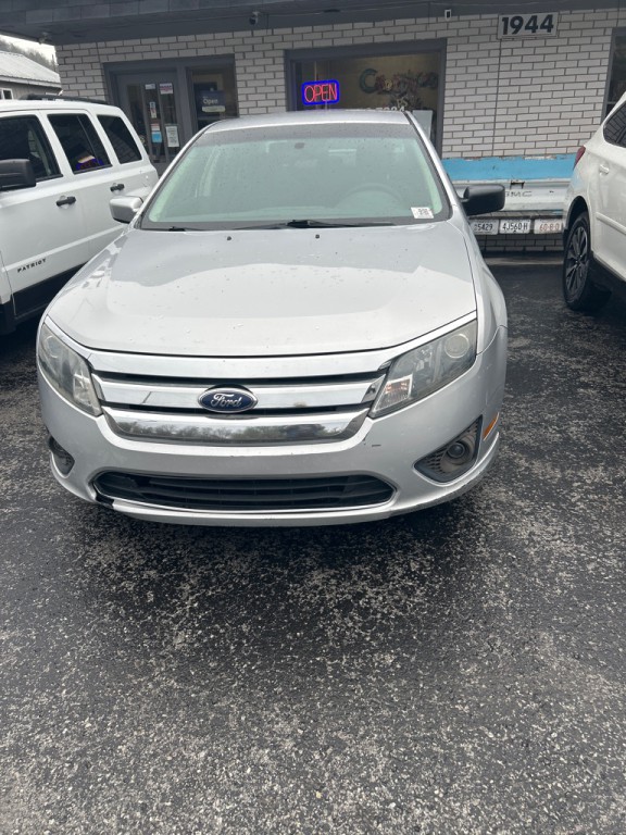 2012 Ford Fusion Image 1