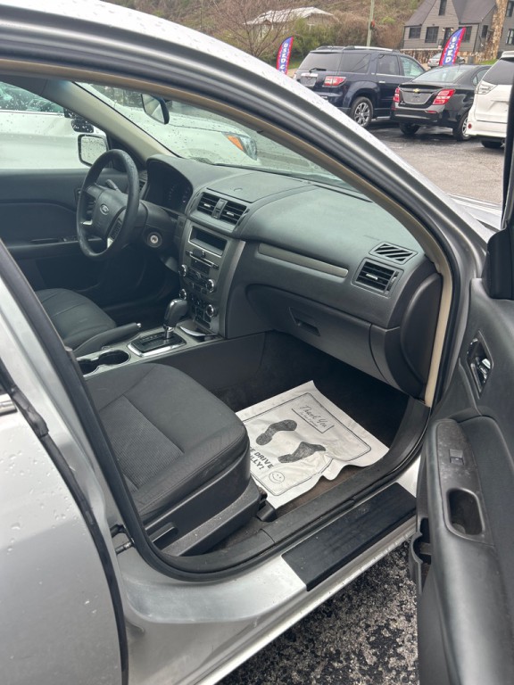 2012 Ford Fusion Image 4