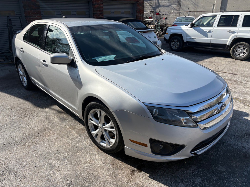 2012 Ford Fusion Image 10