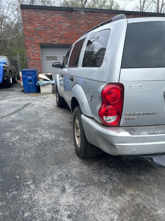 2004 Dodge Durango Image 8