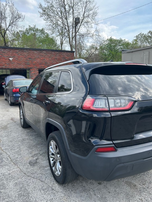 2019 Jeep Cherokee Image 3