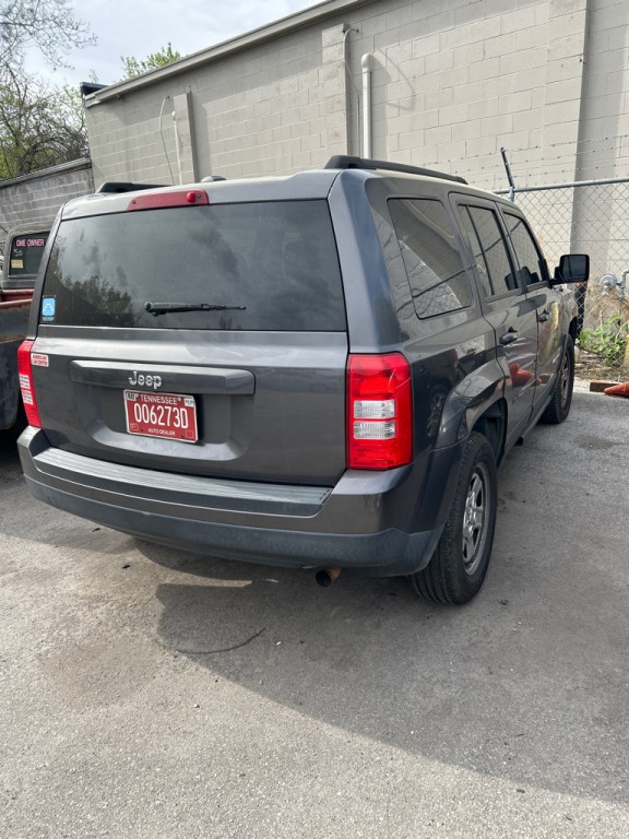 2019 Jeep Cherokee Image 13