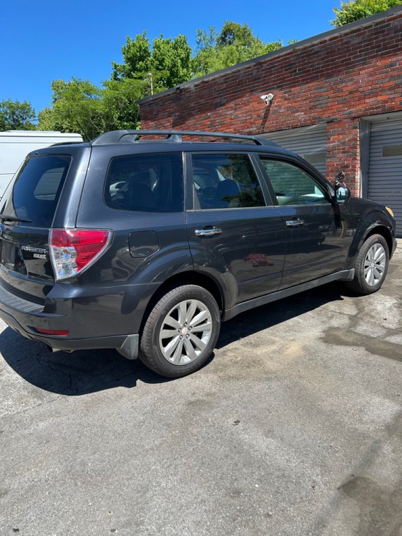 2011 Subaru Forester Image 4