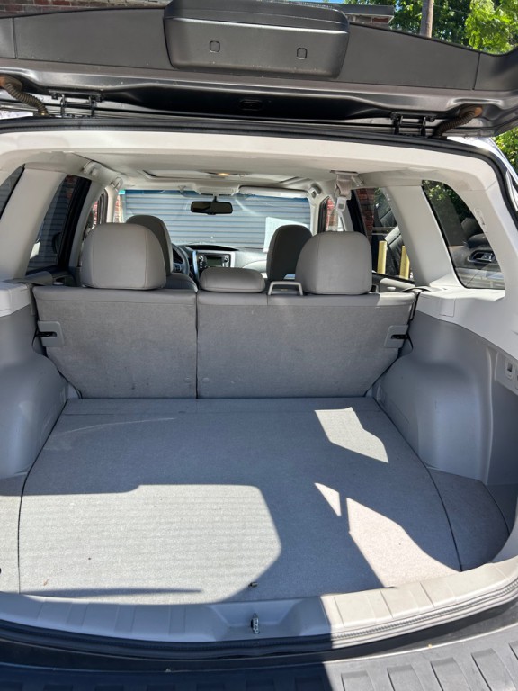 2011 Subaru Forester Image 7