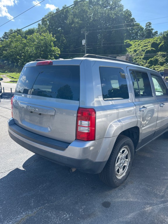 2016 Jeep Patriot Image 4