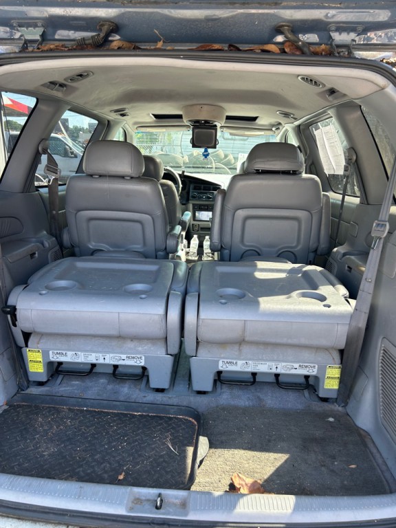 2000 Toyota Sienna Image 5
