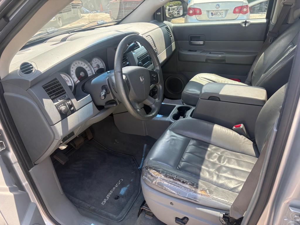 2005 Dodge Durango Image 6