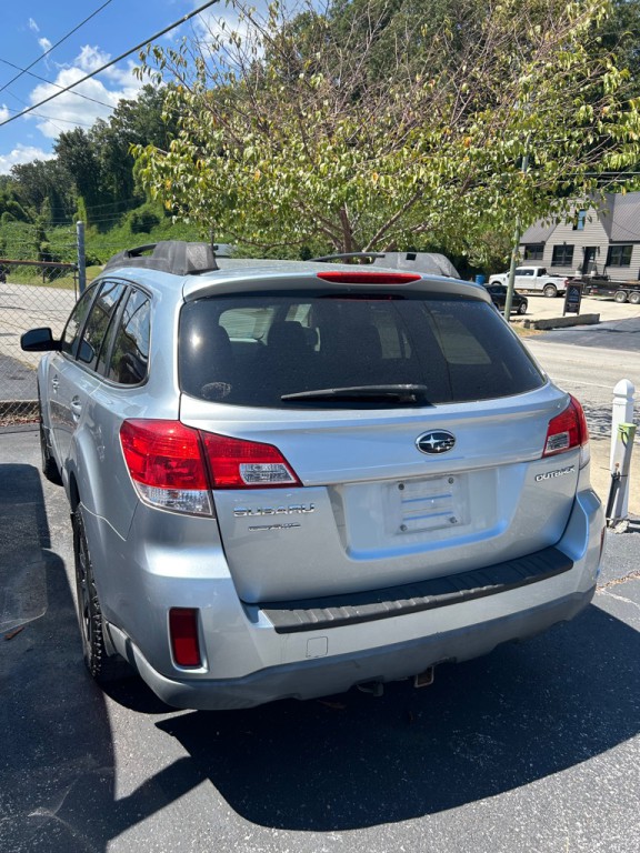 2013 Subaru Outback Image 3