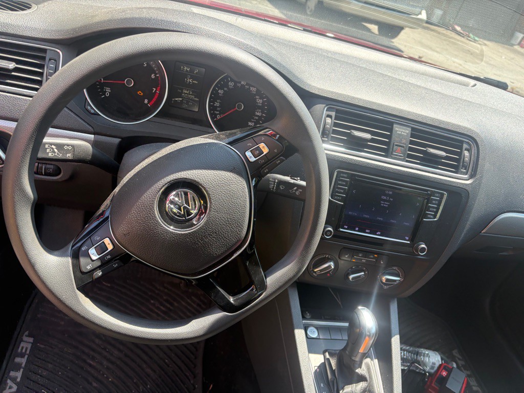 2016 Volkswagen Jetta Image 7