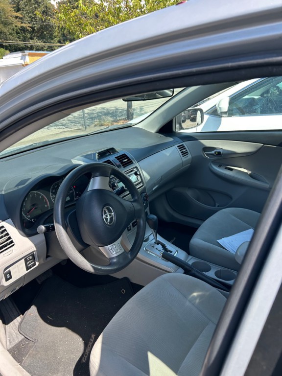 2012 Toyota Corolla Image 12