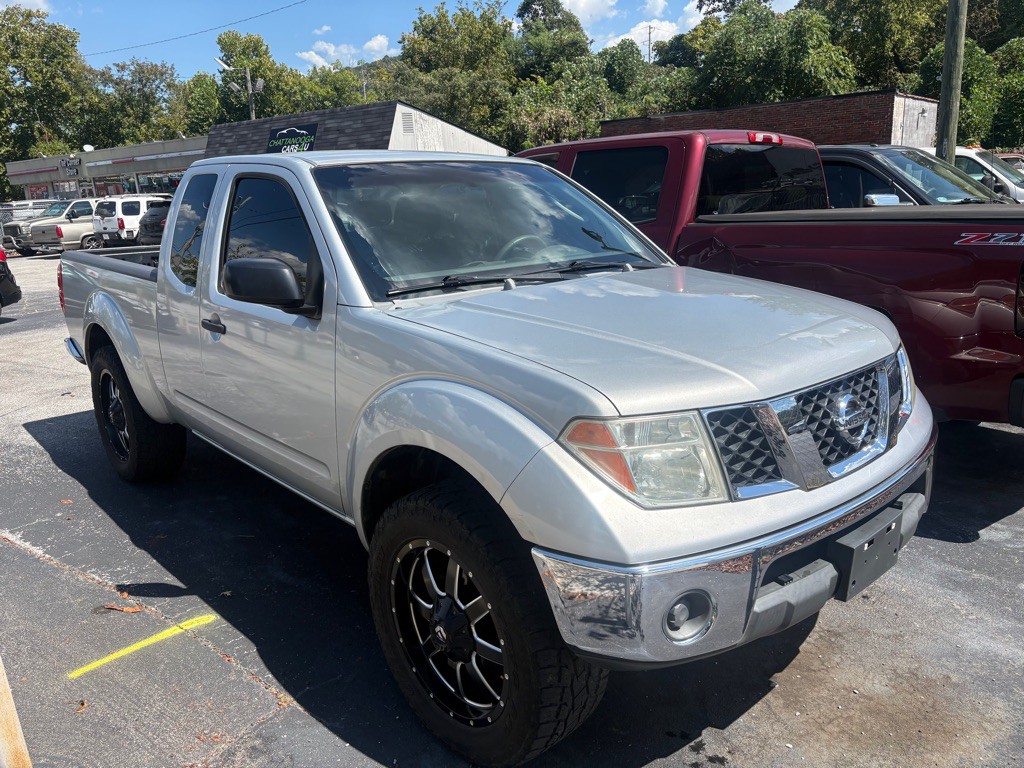 2007 Nissan Frontier Image 8