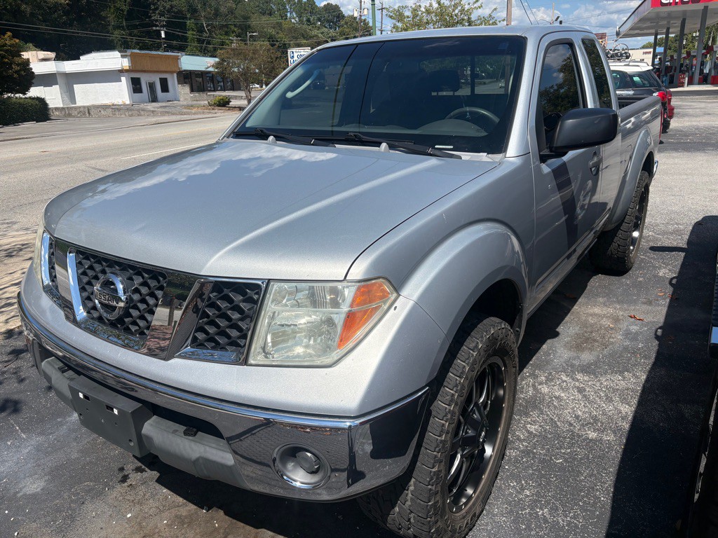 2007 Nissan Frontier Image 9