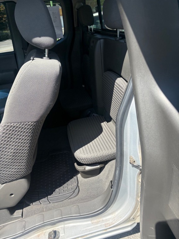 2007 Nissan Frontier Image 18