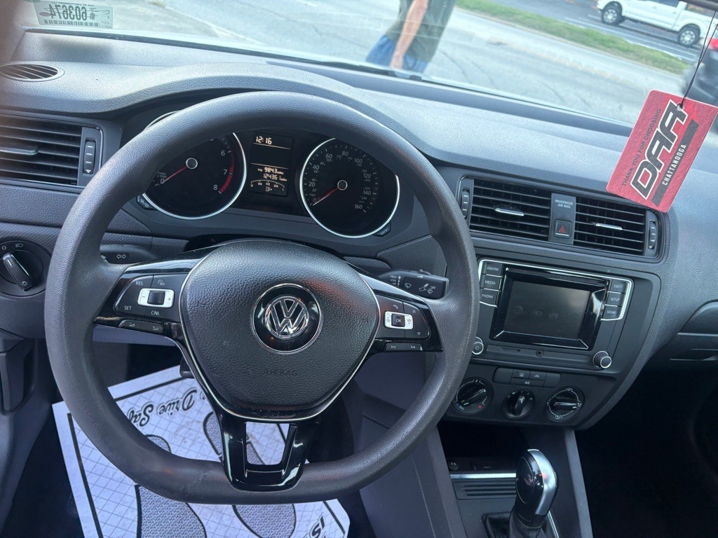 2016 Volkswagen Jetta Image 6