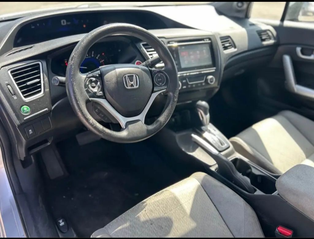 2015 Honda Civic Image 7