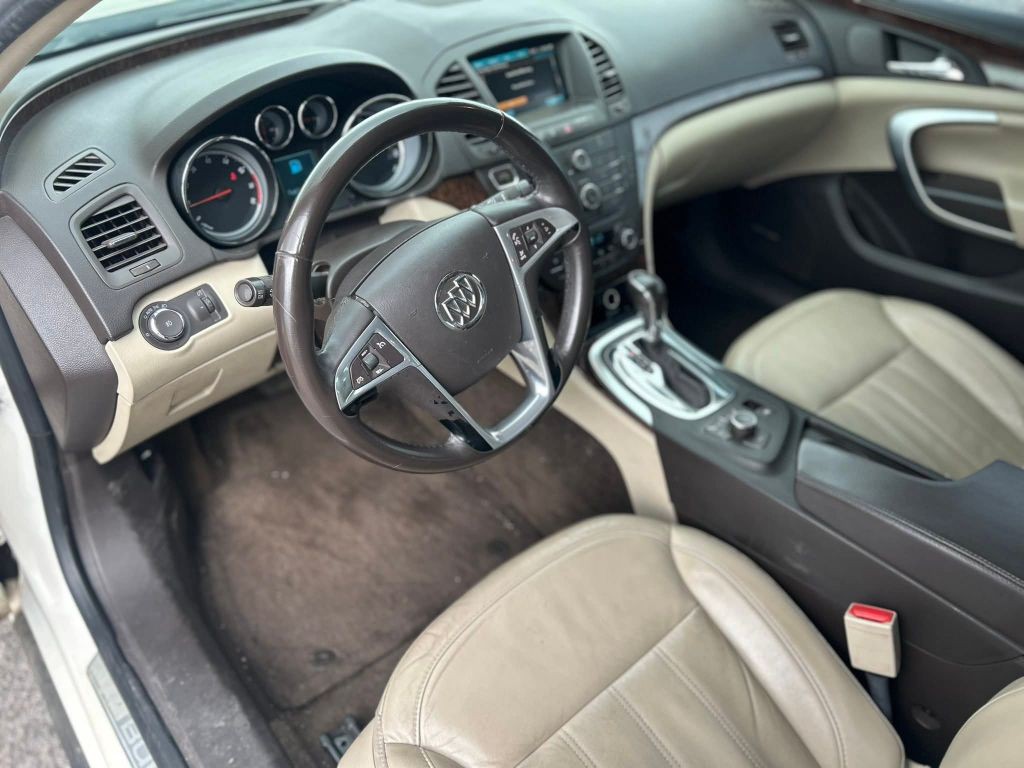 2012 Buick Regal Image 10