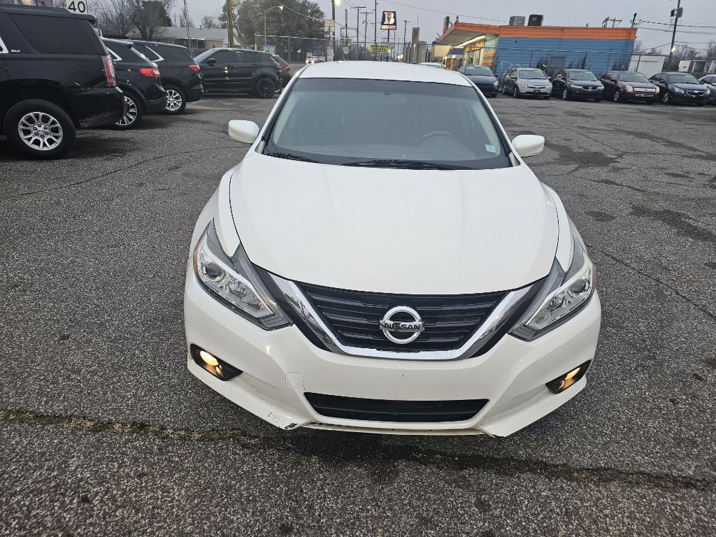 2018 Nissan Altima Image 2