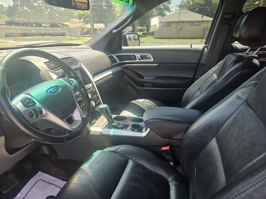 2013 Ford Explorer Image 9