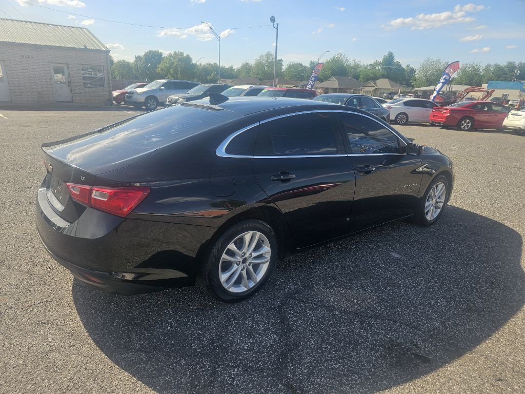 2018 Chevrolet Malibu Image 13