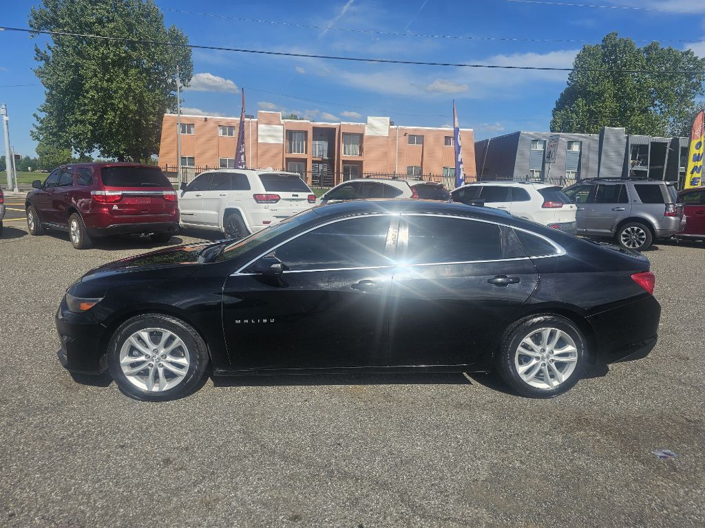 2018 Chevrolet Malibu Image 1