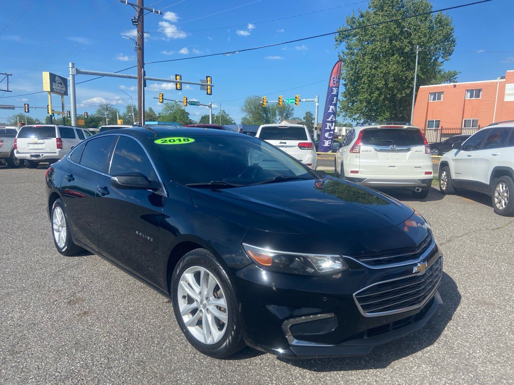 2018 Chevrolet Malibu Image 3