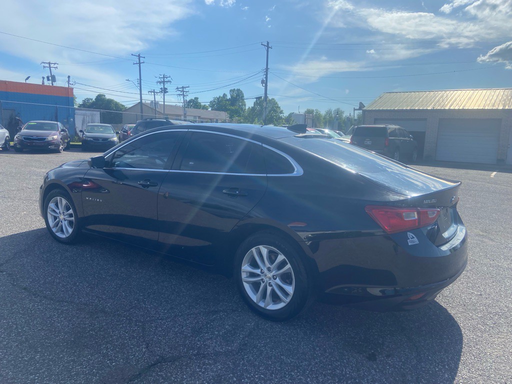 2018 Chevrolet Malibu Image 6
