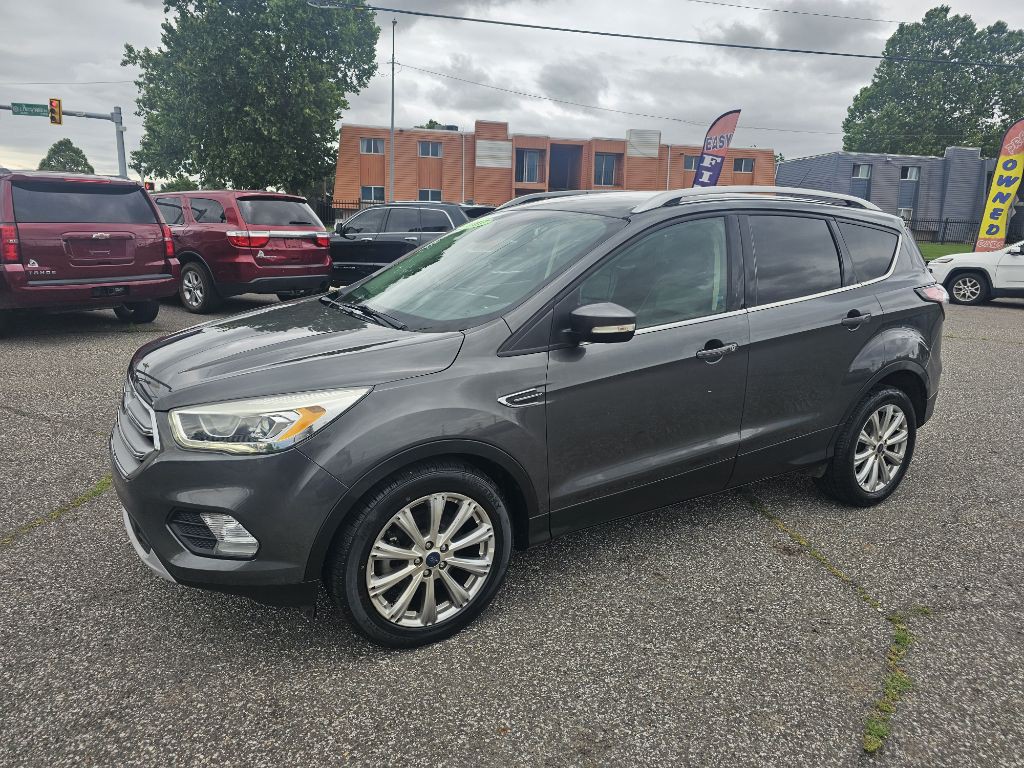 2017 Ford Escape Image 2