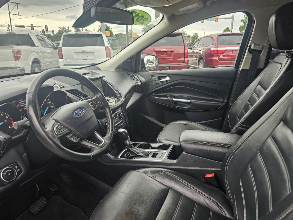 2017 Ford Escape Image 10