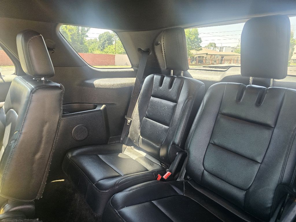 2016 Ford Explorer Image 12
