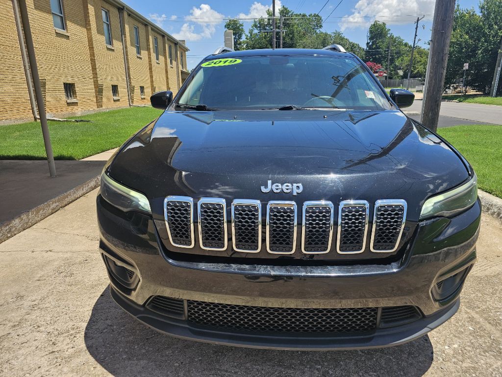 2019 Jeep Cherokee Image 3