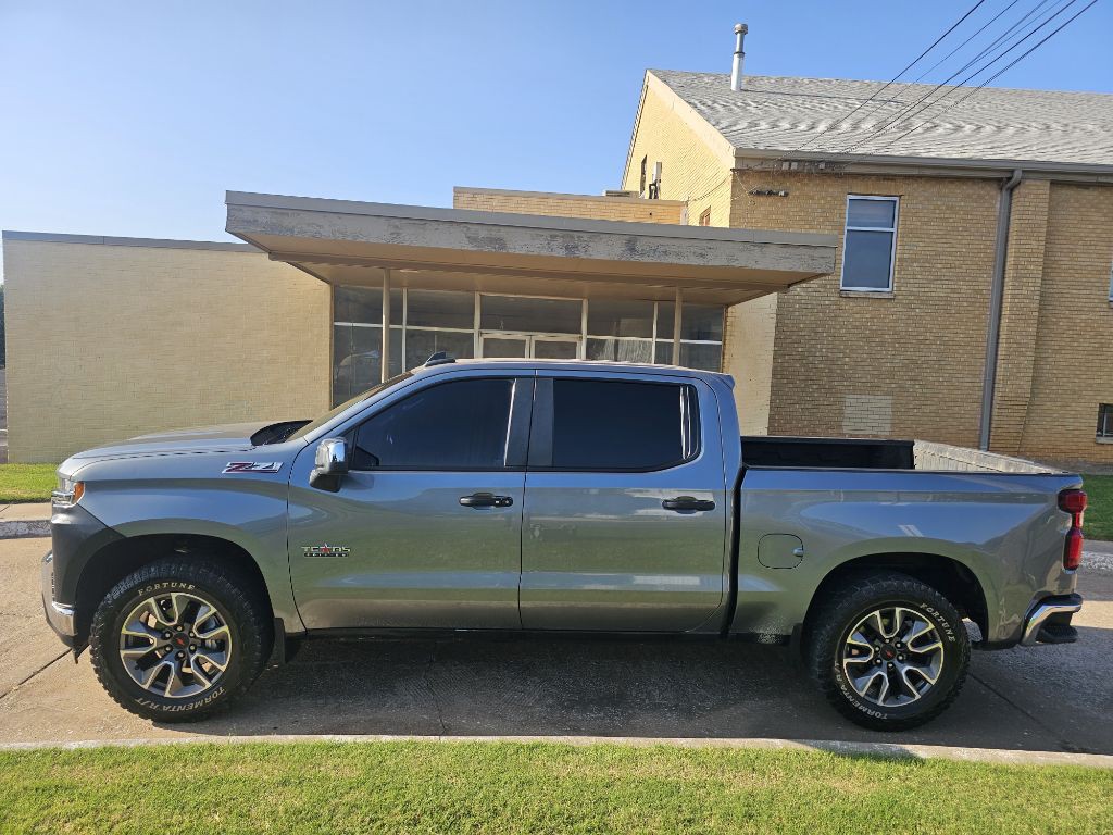 2021 Chevrolet Silverado 1500 Image 1