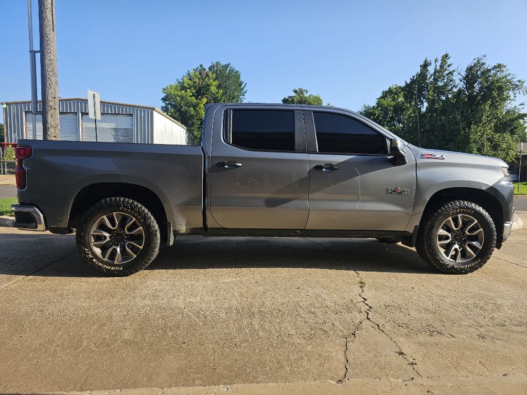 2021 Chevrolet Silverado 1500 Image 3