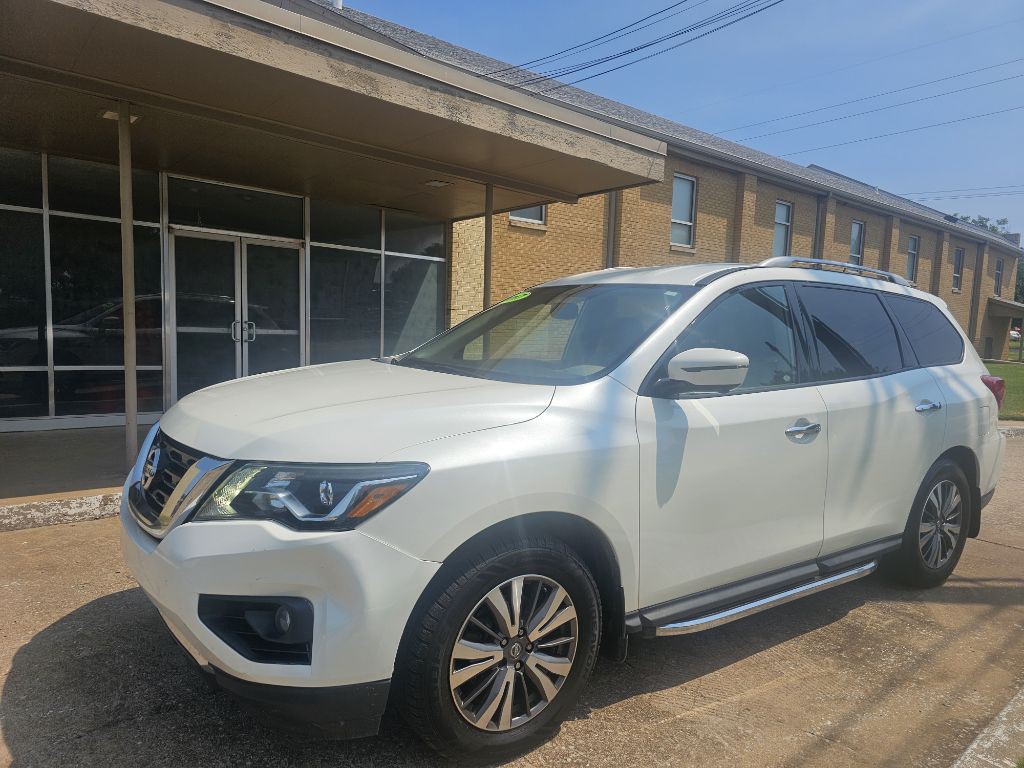 2017 Nissan Pathfinder Image 5