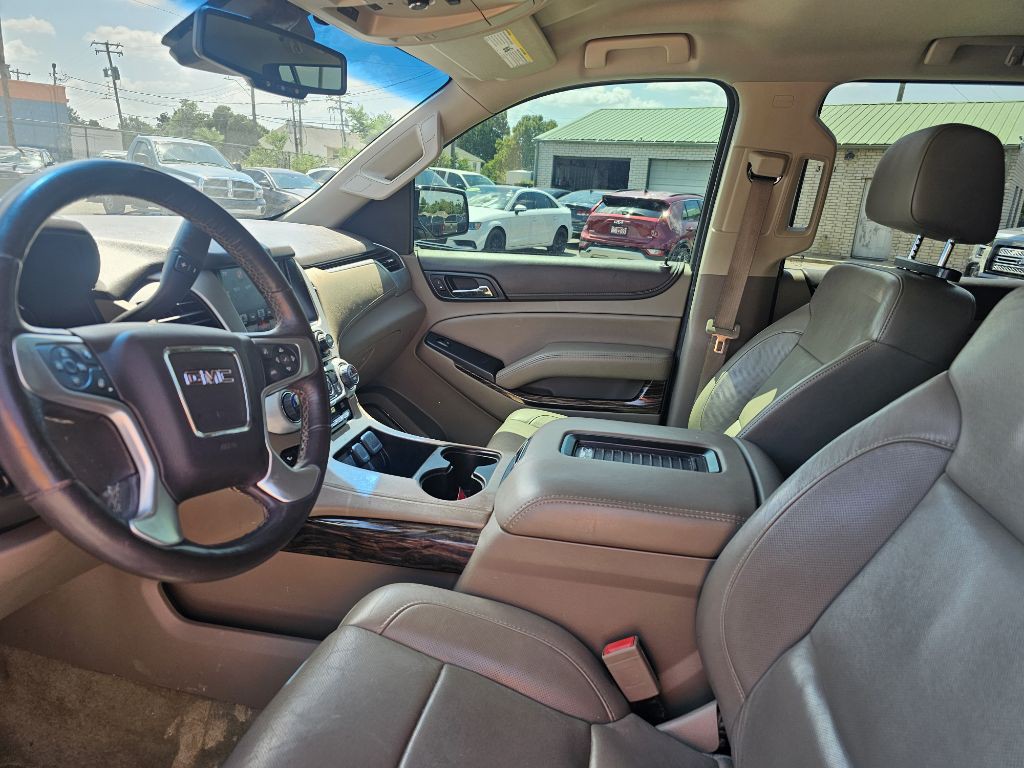 2016 GMC Yukon Image 9