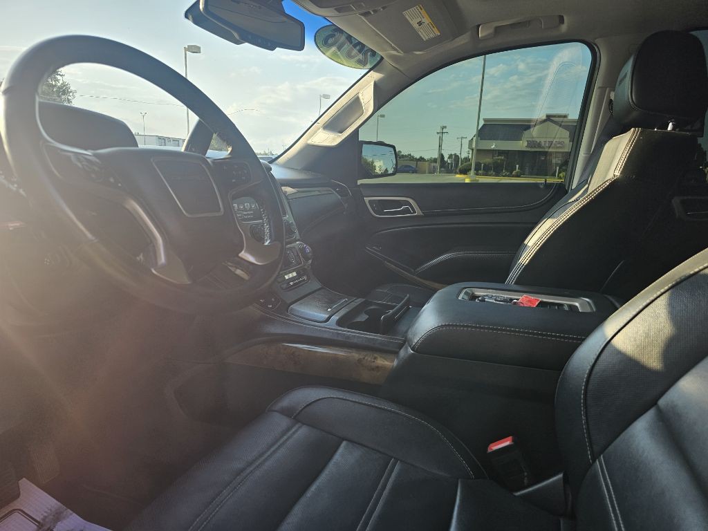 2016 GMC Yukon Image 12