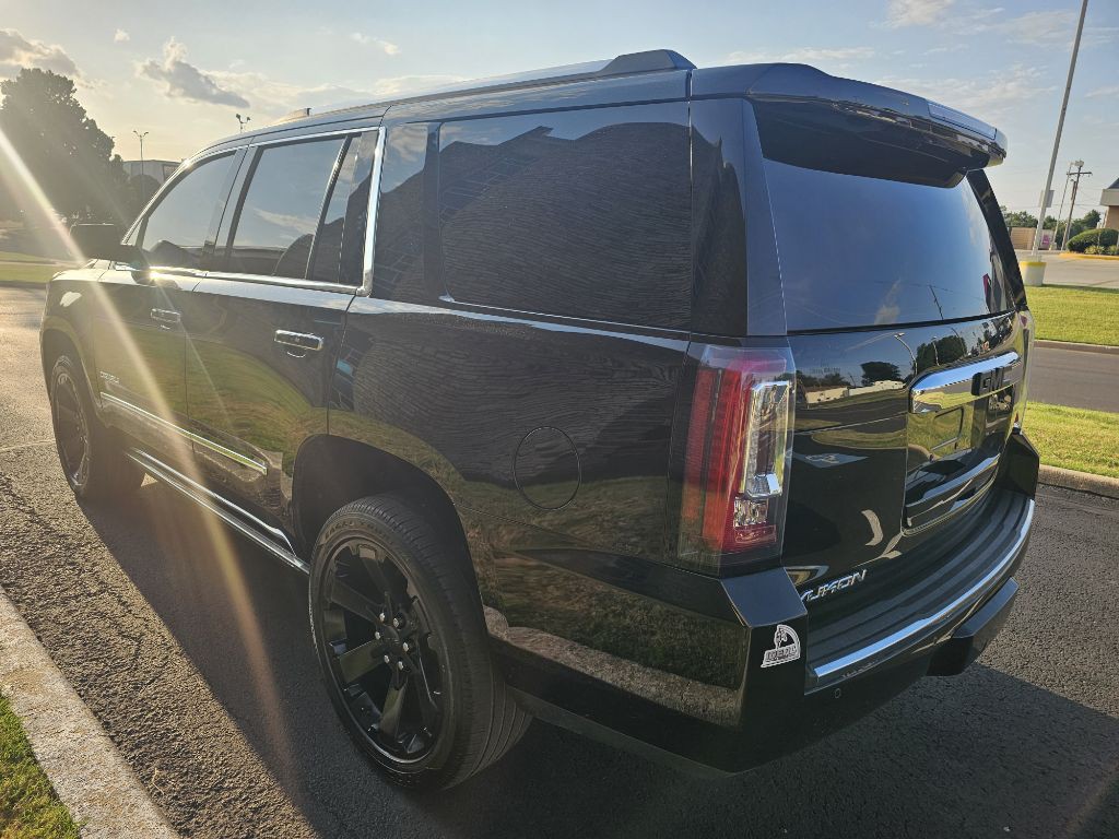 2016 GMC Yukon Image 16