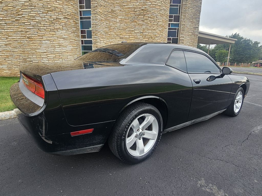2012 Dodge Challenger Image 6