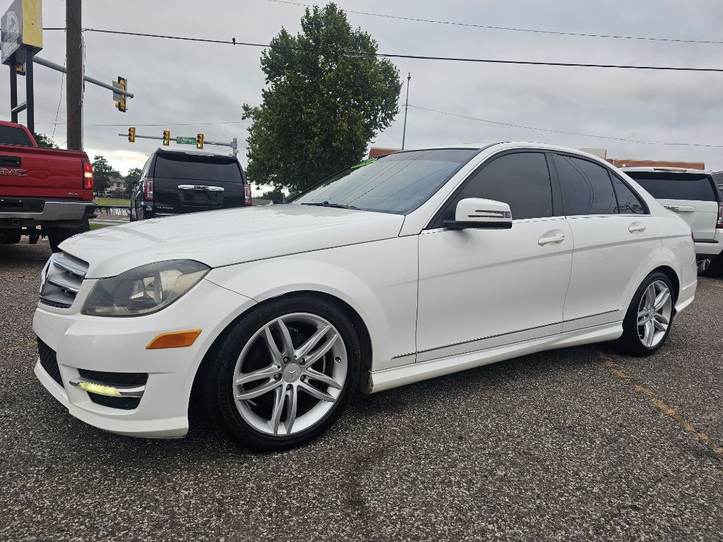 2013 Mercedes-Benz C-Class Image 5