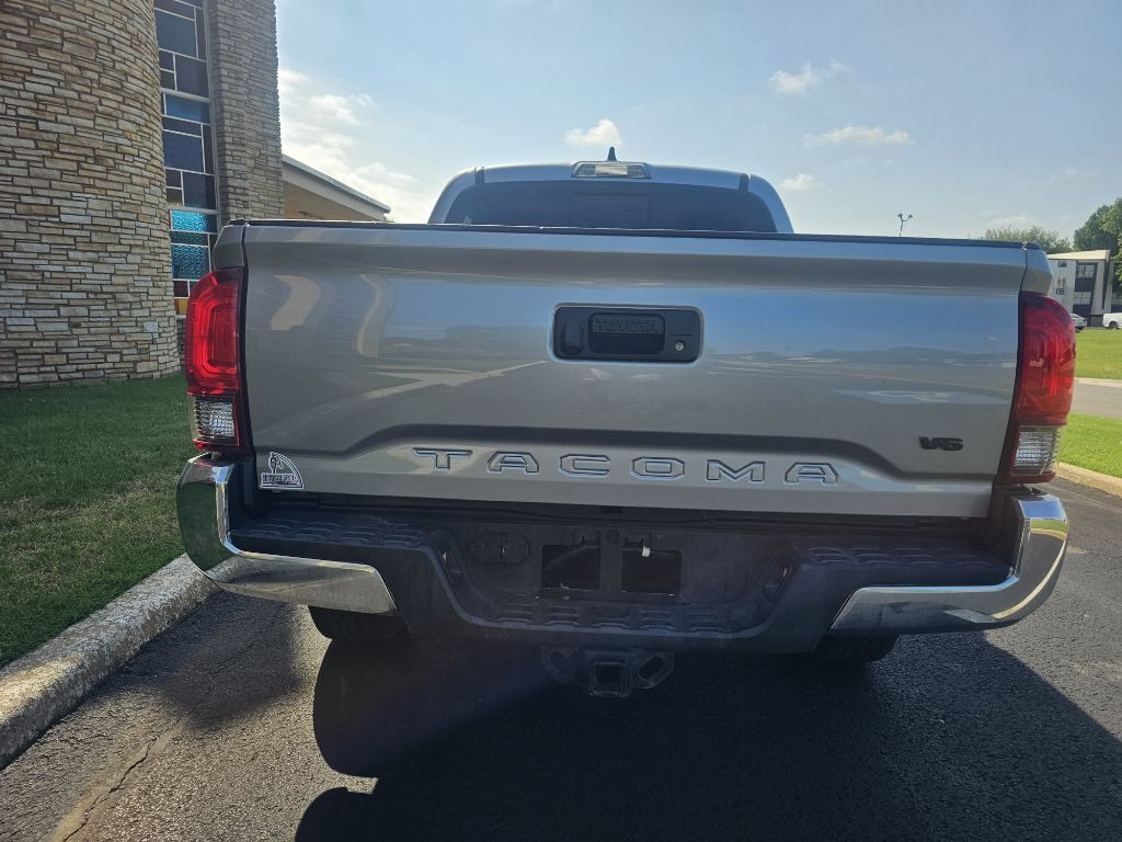 2020 Toyota Tacoma Image 7