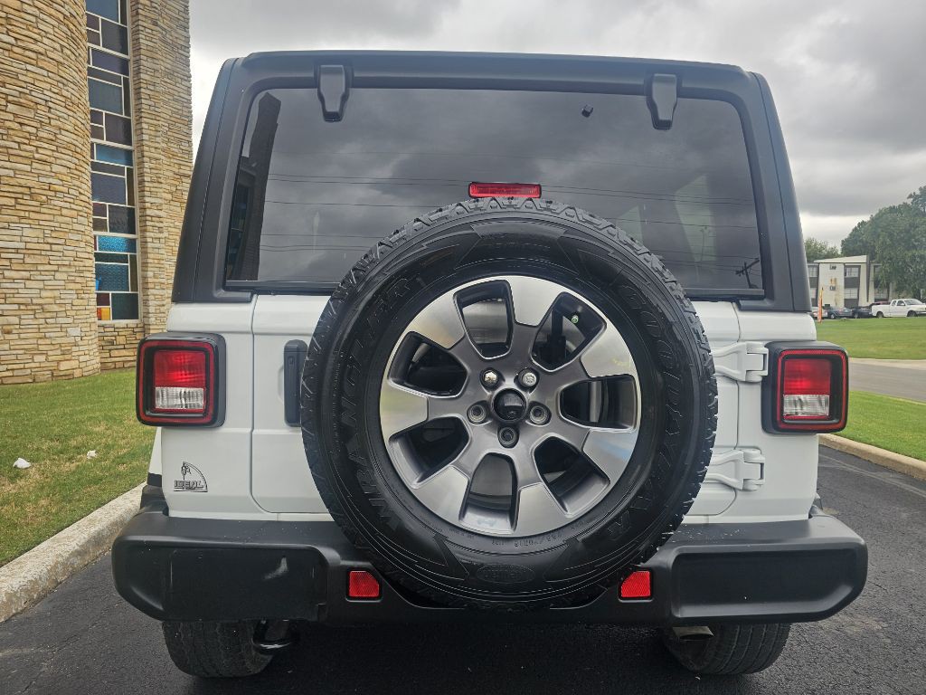 2023 Jeep Wrangler Image 7